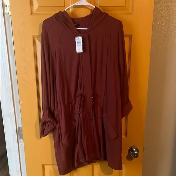 2X Women's Hooded Jacket in Rust by Torrid XXL NWT - Picture 1 of 9